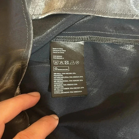 H&M High Sheen Dress $78 Size:XS - Picture 7 of 10